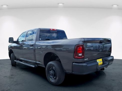 New 2026 RAM 2500 Tradesman AWD/4WD image 7