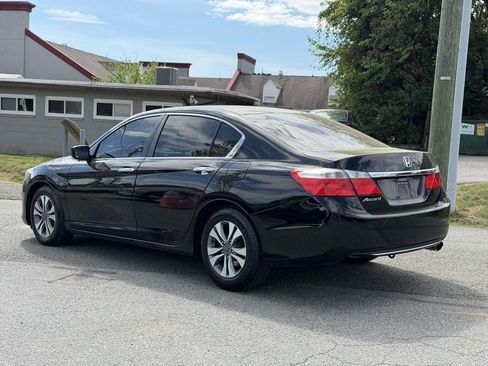 Used 2015 Honda Accord LX image 21