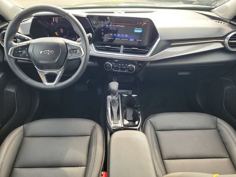 Used 2024 Chevrolet Trax ACTIV FWD image 13