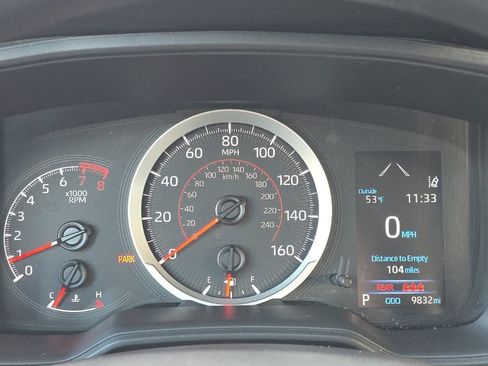 Certified 2022 Toyota Corolla Cross L image 25