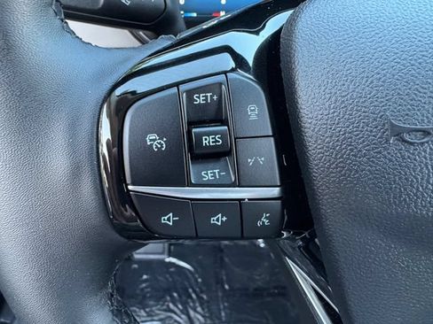 Used 2024 Ford Escape Platinum w/ Class II Trailer Tow Package AWD/4WD image 22