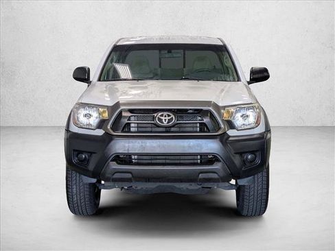 Used 2013 Toyota Tacoma PreRunner w/ Convenience Pkg image 2