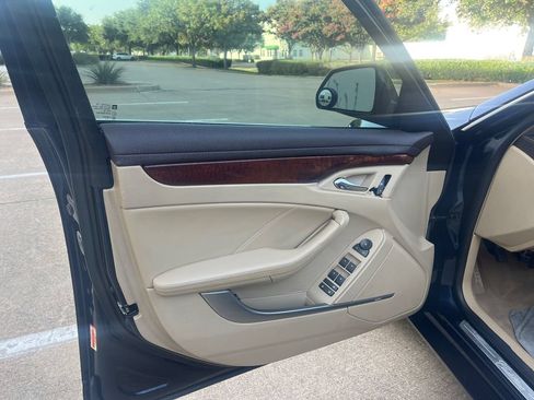Used 2008 Cadillac CTS 3.6 w/ Luxury Level Two Package RWD image 12