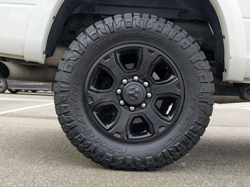 Used 2018 RAM 2500 Laramie w/ Sport Appearance Group AWD/4WD image 13