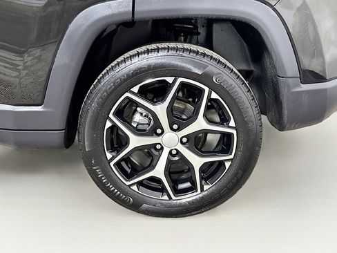 Used 2024 Jeep Compass Limited AWD/4WD image 28