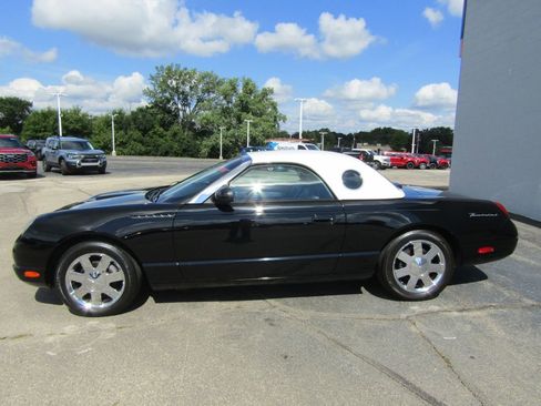 Used 2002 Ford Thunderbird image 4