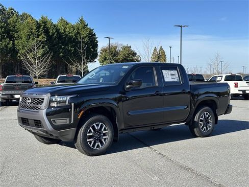 New 2026 Nissan Frontier SV image 3