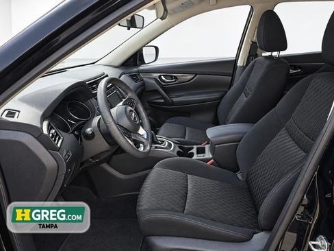 Used 2020 Nissan Rogue SV FWD image 10