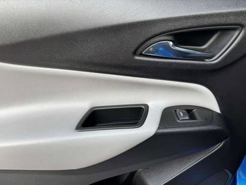 Used 2024 Chevrolet Equinox LS w/ LS Convenience Package FWD image 35