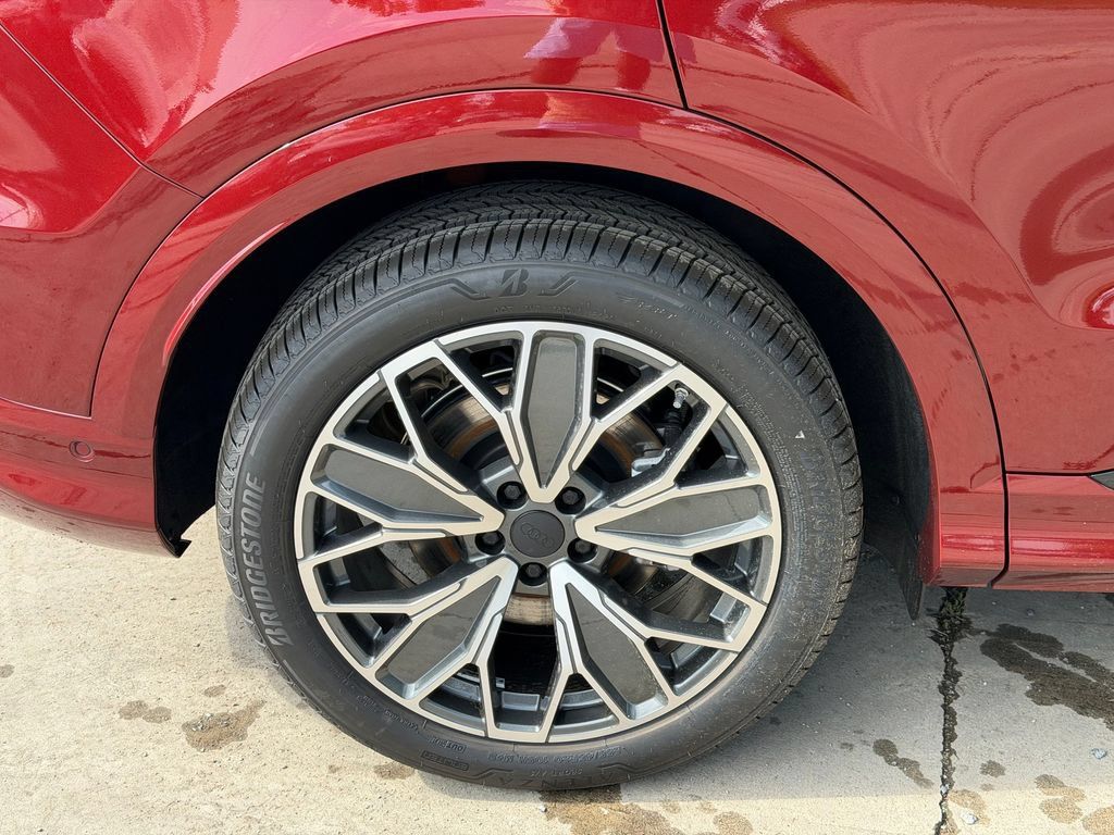 New 2026 Audi Q5 Prestige AWD/4WD image 6