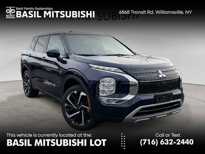 Used 2024 Mitsubishi Outlander SE
