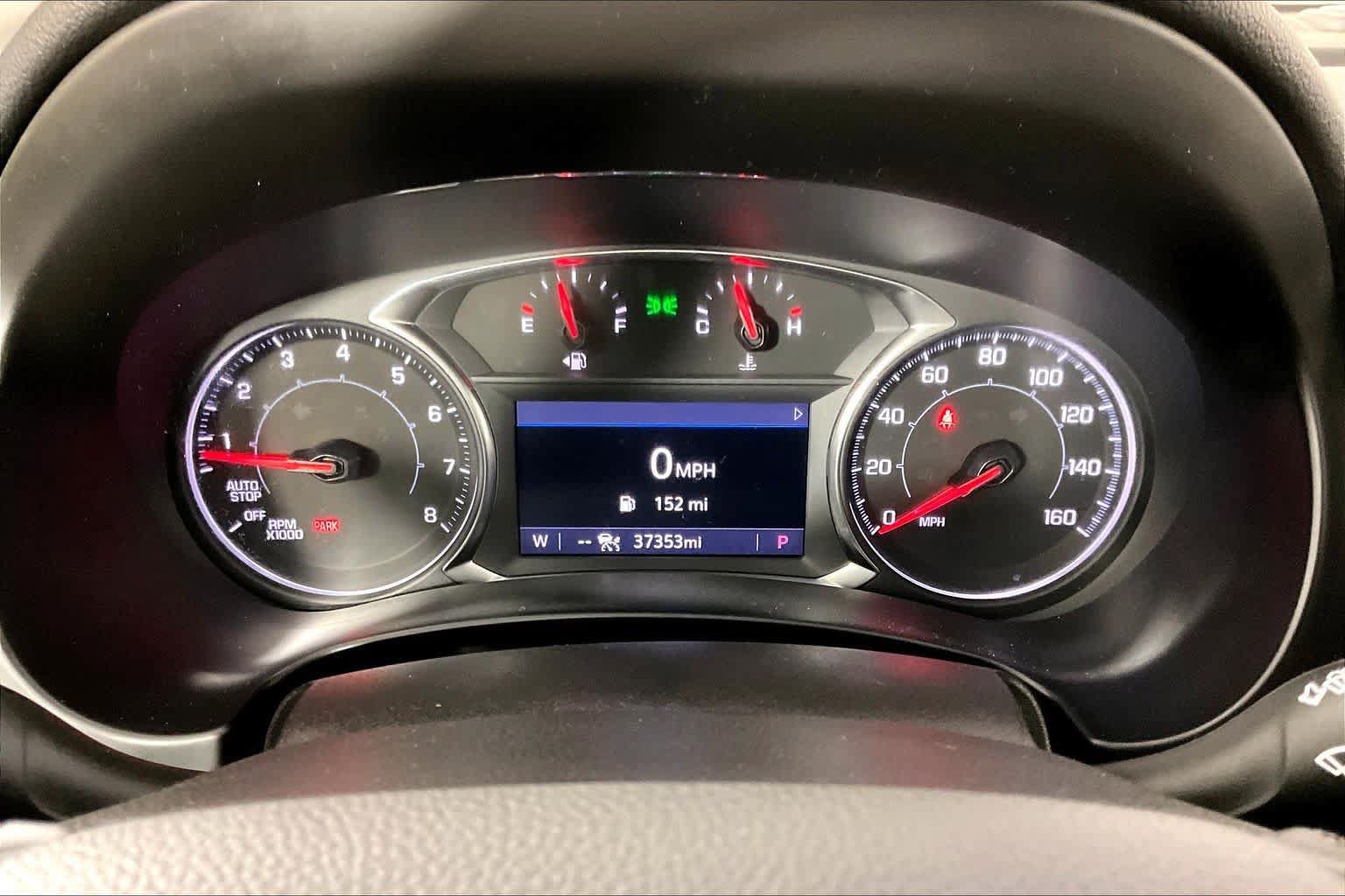 Used 2024 GMC Terrain SLT w/ Elevation Edition FWD image 23