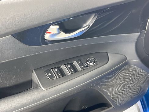 Used 2023 Kia Forte GT-Line image 18