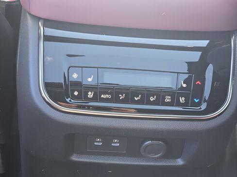 New 2026 INFINITI QX80 Autograph AWD/4WD image 12