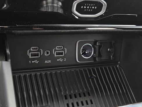 New 2026 Jeep Grand Cherokee Altitude RWD image 28