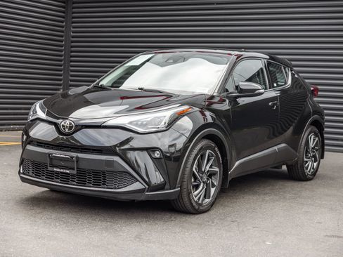 Used 2021 Toyota C-HR Limited FWD image 1