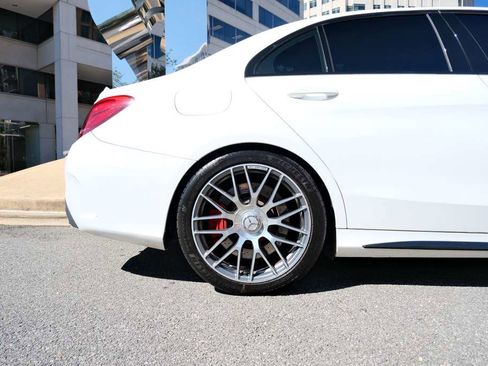 Used 2016 Mercedes-Benz C 63 AMG S image 12