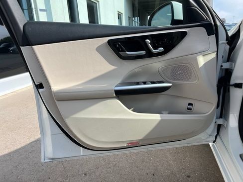 Certified 2022 Mercedes-Benz C 300 4MATIC Sedan image 10