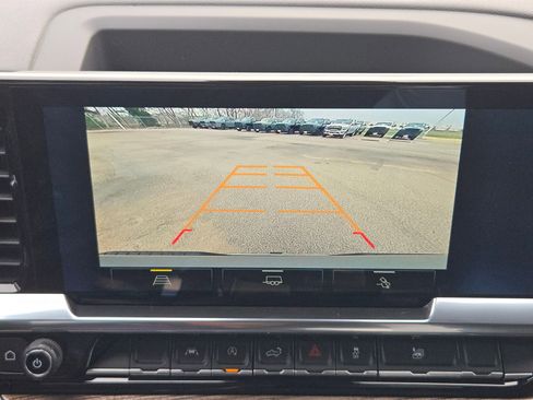 Used 2024 Chevrolet Silverado 1500 RST w/ Convenience Package II image 17