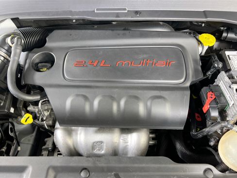 Used 2022 Jeep Compass Latitude AWD/4WD image 27
