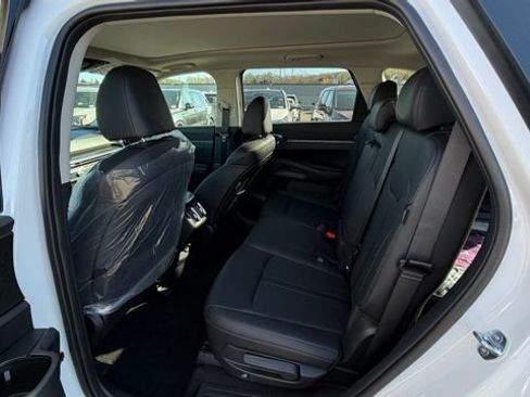New 2026 Kia Sorento S w/ S Panoramic Sunroof Package AWD/4WD image 7