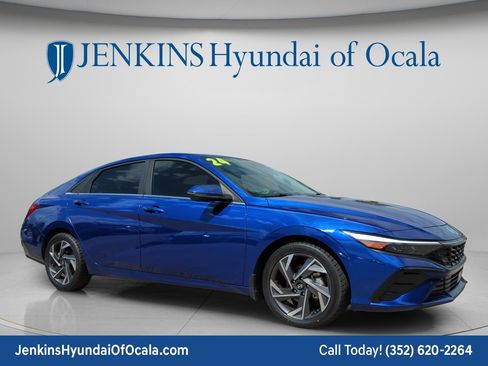 Certified 2024 Hyundai Elantra Limited image 1