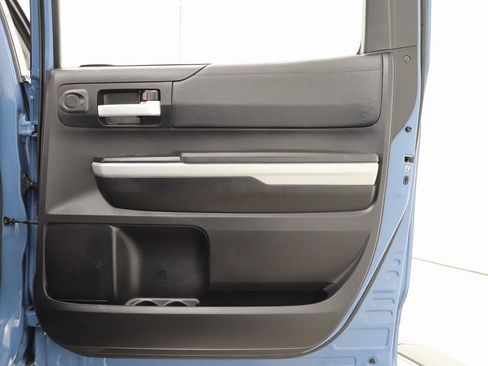 Used 2020 Toyota Tundra SR5 image 29