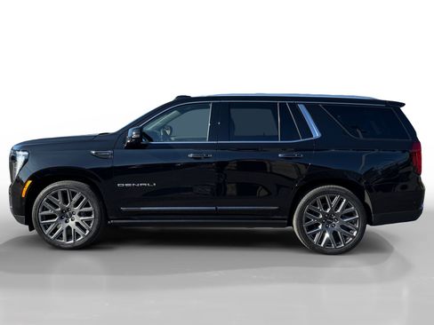 New 2025 GMC Yukon Denali Ultimate w/ LPO, Illumination Package AWD/4WD image 2