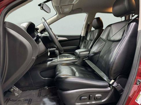Used 2019 Nissan Pathfinder SL FWD image 22