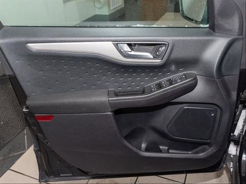 Used 2020 Ford Escape SE AWD/4WD image 11