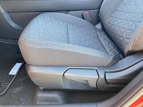 New 2026 Nissan Kicks SV image 22