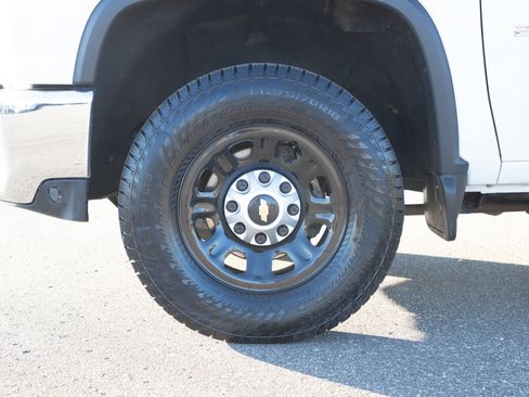 Used 2020 Chevrolet Silverado 2500 LT image 32