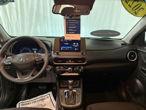 Certified 2022 Hyundai Kona SEL image 37