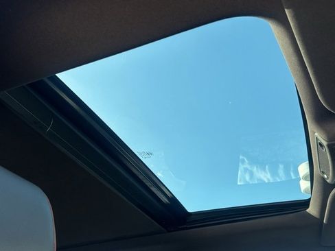 Used 2015 Ford F150 King Ranch w/ Equipment Group 601A Luxury image 17