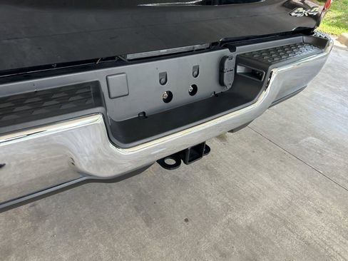 Used 2024 RAM 3500 Tradesman w/ Chrome Appearance Group image 18