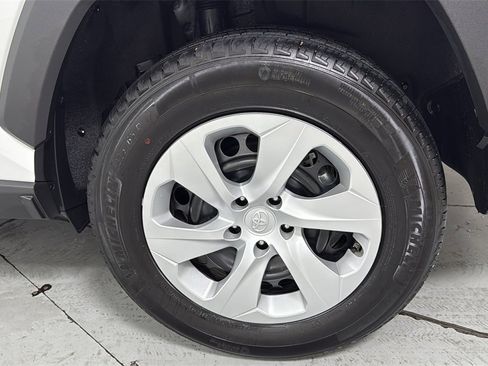 Certified 2025 Toyota RAV4 LE image 23