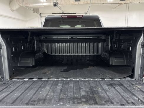 Used 2023 Chevrolet Silverado 1500 LT AWD/4WD image 24