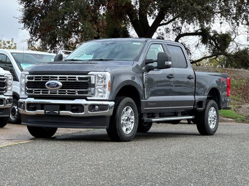 New 2026 Ford F350 XLT w/ FX4 Off-Road Package image 7