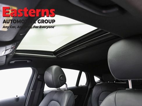 Used 2023 Mercedes-Benz GLC 300 4MATIC Coupe image 35