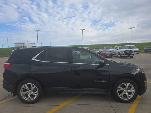 Used 2020 Chevrolet Equinox LT AWD/4WD image 3