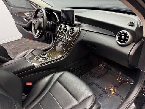 Used 2018 Mercedes-Benz C 300 C 300 image 58
