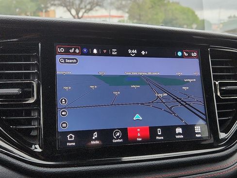 Used 2025 Dodge Durango GT image 9