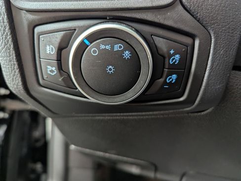 Used 2017 Ford Focus SE image 19