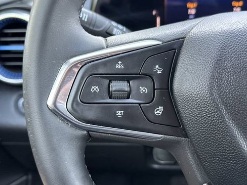 Used 2024 Chevrolet Trax LT w/ Driver Confidence Package FWD image 26