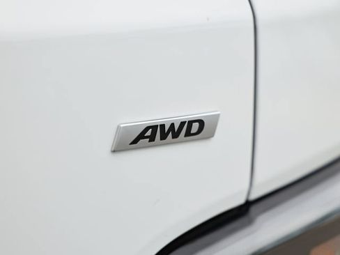 Used 2023 Hyundai Kona SEL w/ Cargo Package AWD/4WD image 11