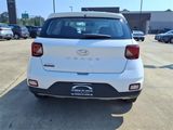 New 2025 Hyundai Venue SE image 3