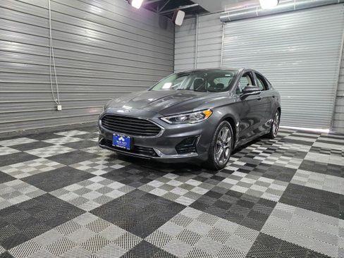 Used 2020 Ford Fusion SEL image 43