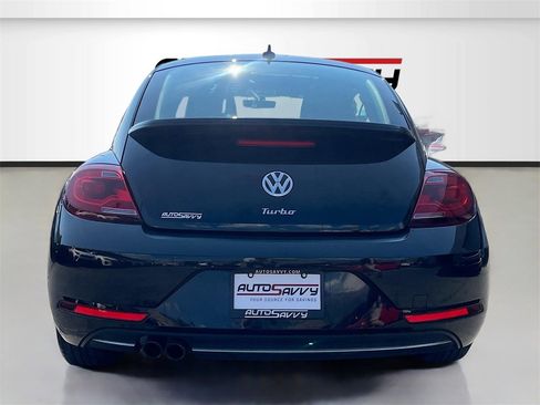 Used 2019 Volkswagen Beetle 2.0T SE image 6