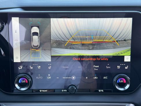 Used 2024 Lexus RX 500h F Sport w/ Convenience Package image 29