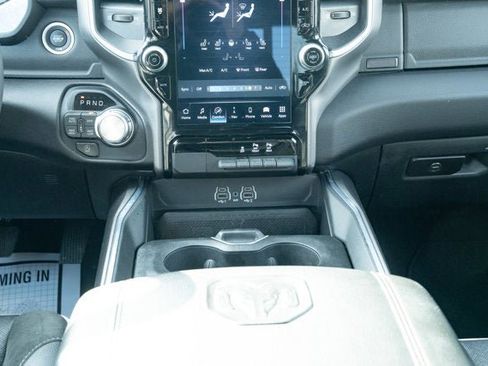 Used 2025 RAM 1500 Laramie AWD/4WD image 33